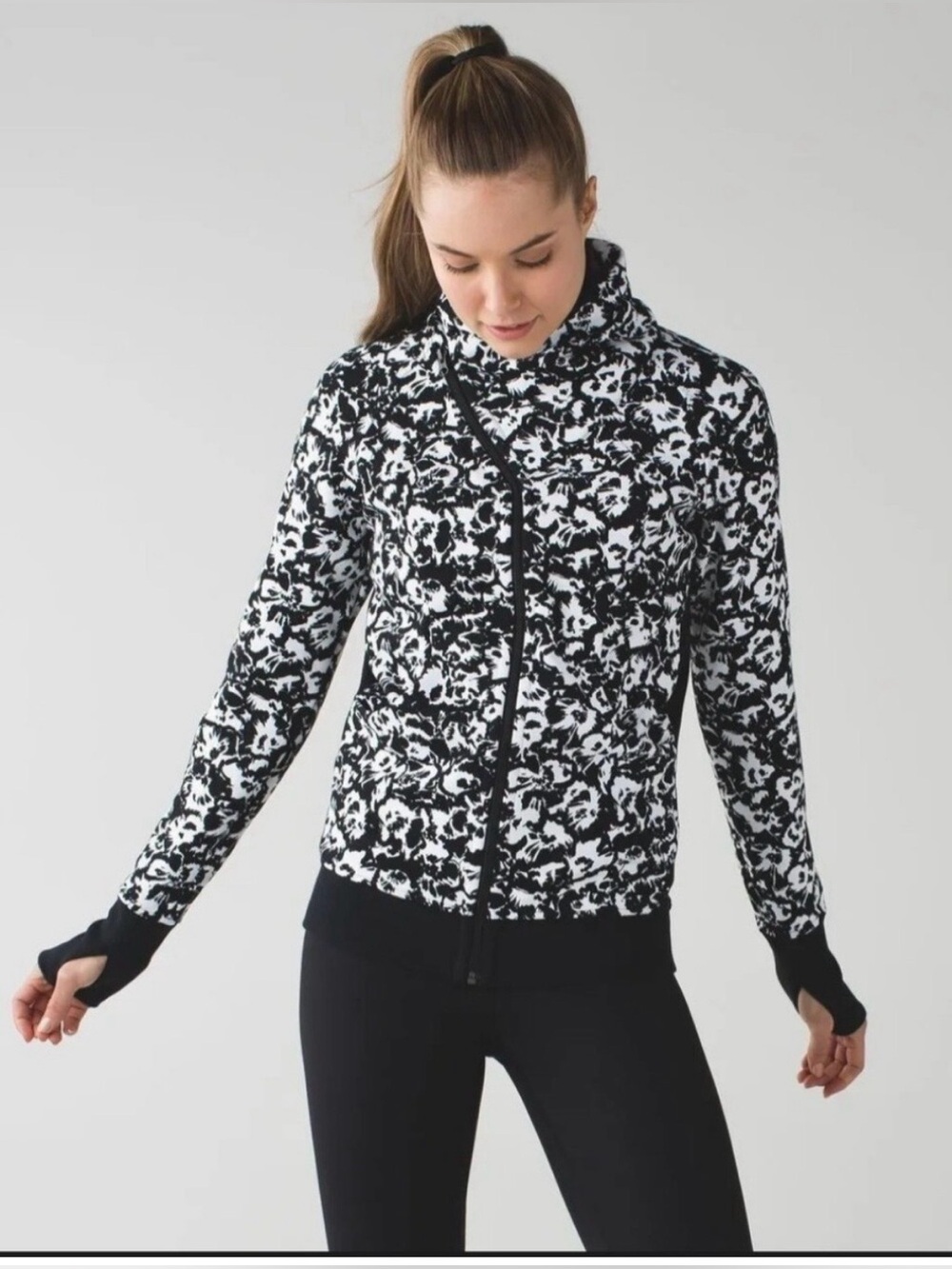 Lululemon Cozy Cuddle Up Jacket Fleur Sombre